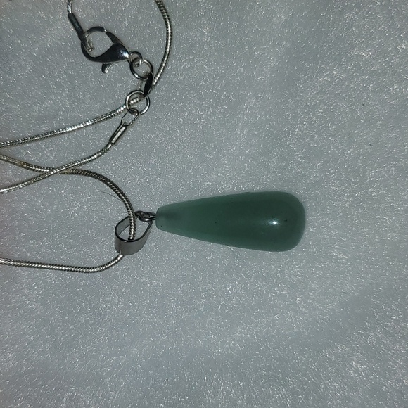 Boho hippie Natural Jade Sterling Silver 16” Necklace - Picture 2 of 4
